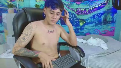 jay_kurt live cam on Cam4