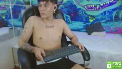 jay_kurt live cam on Cam4
