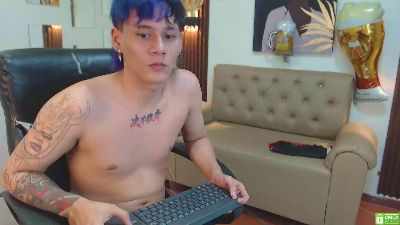 jay_kurt live cam on Cam4