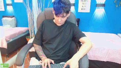 jay_kurt live cam on Cam4
