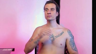 jayalvarrez_ live cam on Cam4