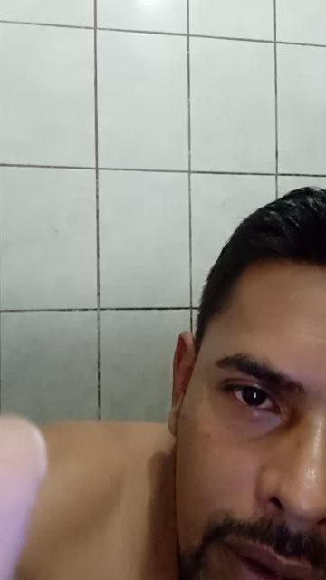 jbsantos1 live cam on Cam4