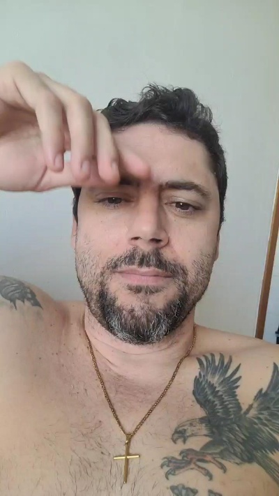 jdevil7 live cam on Cam4