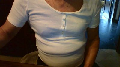 jeanine5 live cam on Cam4