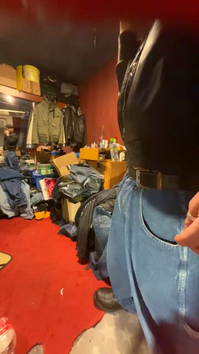 nude voyeur cam Jeans Boy