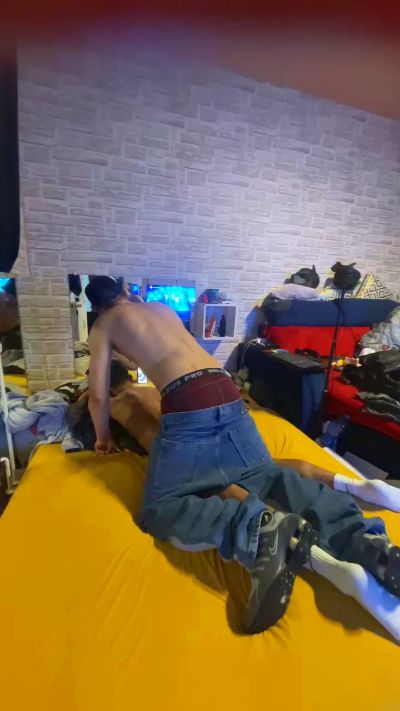 web cam sex show Jeans Boy