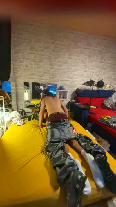 online porn web cam Jeans Boy