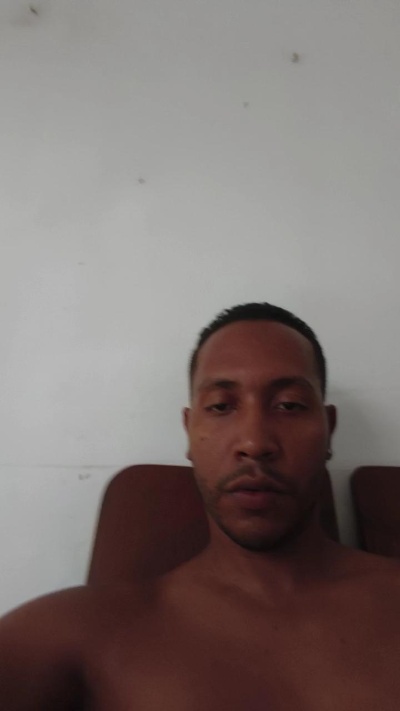 jeffblack2024 live cam on Cam4