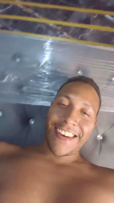 jeffblack2024 live cam on Cam4