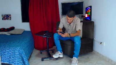 jefferson_horny live cam on Cam4
