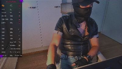 jeler888 live cam on Cam4