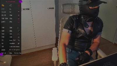 jeler888 live cam on Cam4