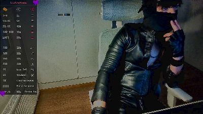 jeler888 live cam on Cam4