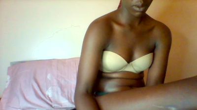 jenncuty5 live cam on Cam4