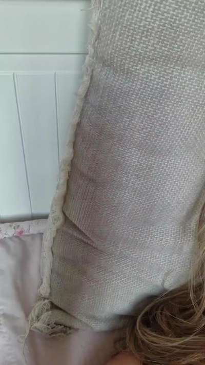 jenny38 live cam on Cam4