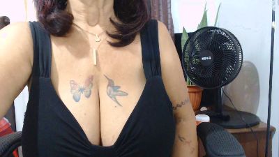 jenny_milf live cam on Cam4