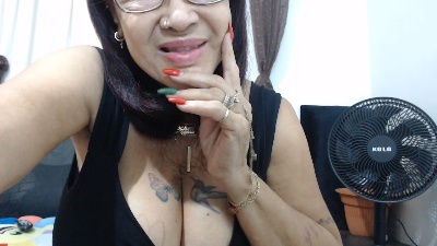 jenny_milf live cam on Cam4