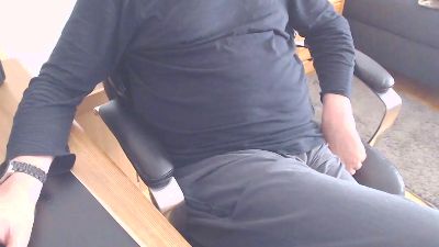 jens050256 live cam on Cam4