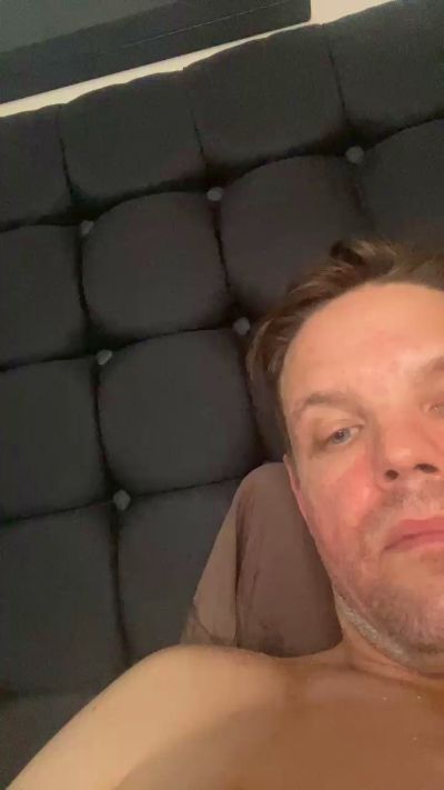 jerk4herxxx live cam on Cam4