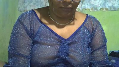 jessi204B live cam on Cam4