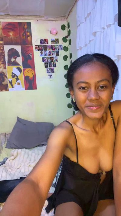 jessi226 live cam on Cam4