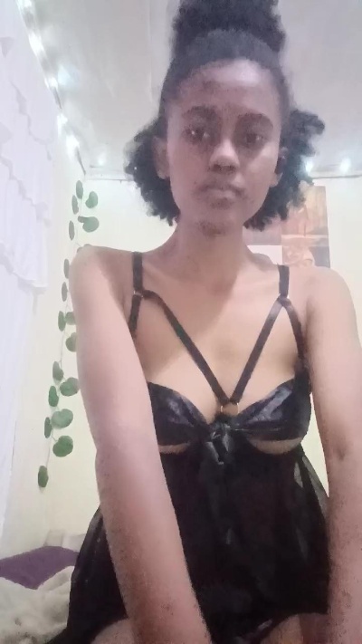 jessi226 live cam on Cam4
