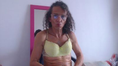 jessicanaughty3 live cam on Cam4