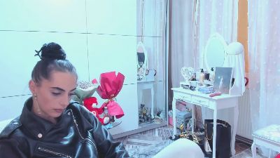 jessycute28 live cam on Cam4