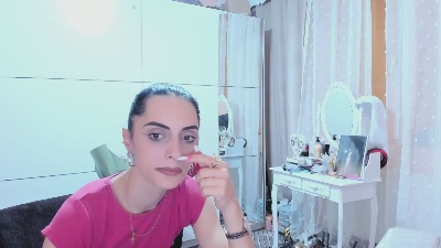 jessycute28 live cam on Cam4