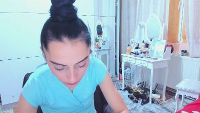 jessycute28 live cam on Cam4