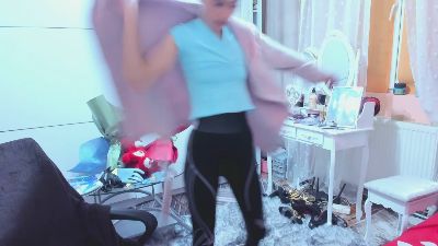 jessycute28 live cam on Cam4