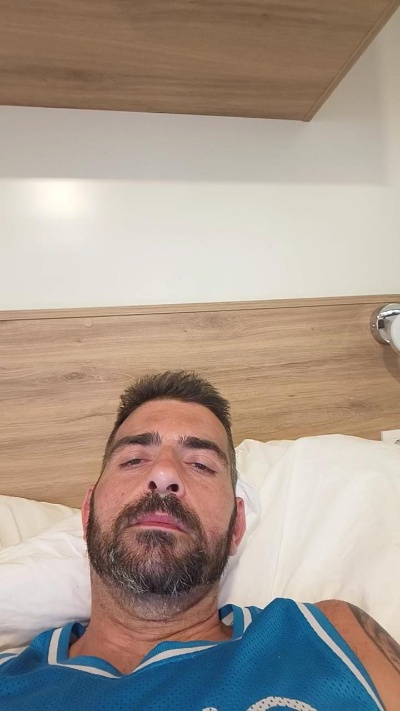 jeurs1 live cam on Cam4