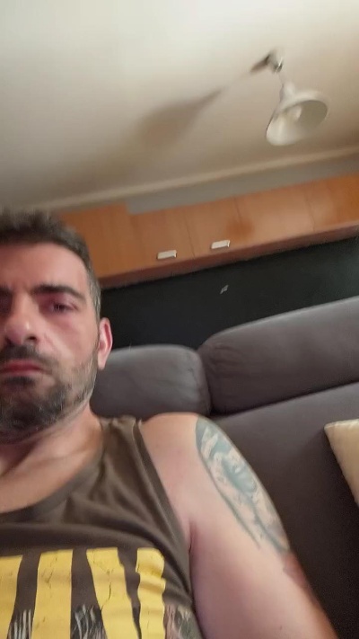 jeurs1 live cam on Cam4