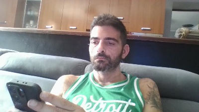 jeurs1 live cam on Cam4