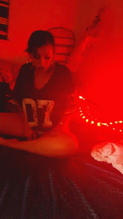 jewelzdeluna live cam on Cam4