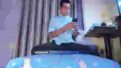 jharol_cardona live cam on Cam4