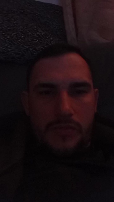 jhon32_hot live cam on Cam4