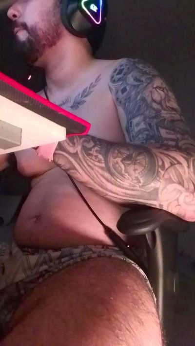 jhonnysexy69 live cam on Cam4