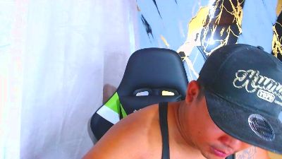 jhor_brown live cam on Cam4