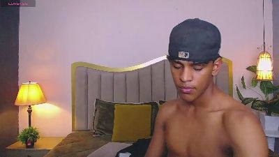 jhos_padill live cam on Cam4