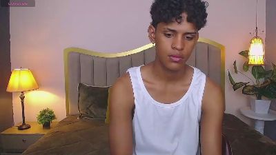jhos_padill live cam on Cam4