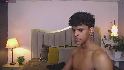 jhos_padill live cam on Cam4