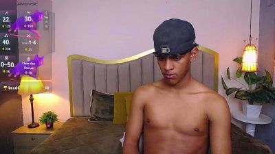 jhos_padill live cam on Cam4