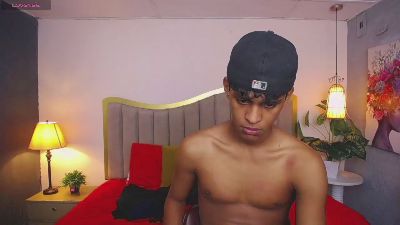 jhos_padill live cam on Cam4