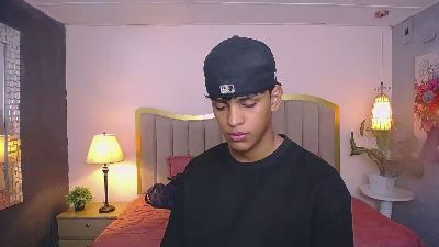 jhos_padill live cam on Cam4