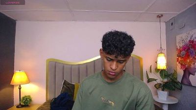 jhos_padill live cam on Cam4