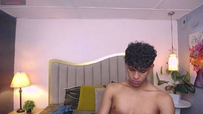 jhos_padill live cam on Cam4