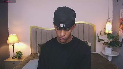 jhos_padill live cam on Cam4