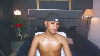 jhos_padill live cam on Cam4