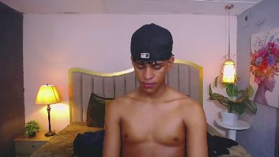 jhos_padill live cam on Cam4